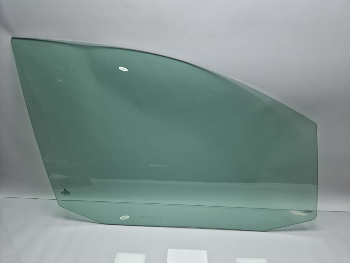 Geam usa dreapta fata VOLKSWAGEN TOURAN 1T1, 1T2 2003 - 2010 1.9 TDI BKC, BLS, BXE Pilkington 43R-001582 1T0845202D