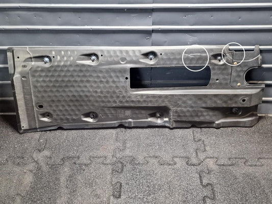 Scut caroserie dreapta VOLKSWAGEN TOURAN 1T1, 1T2 2003 - 2010 1.9 TDI BKC, BLS, BXE 1K0825212L