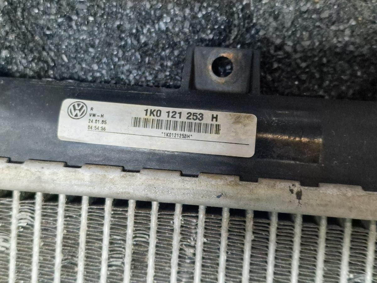 Radiator apa VOLKSWAGEN TOURAN 1T1, 1T2 2003 - 2010 1.9 TDI BKC, BLS, BXE 1K0121253H