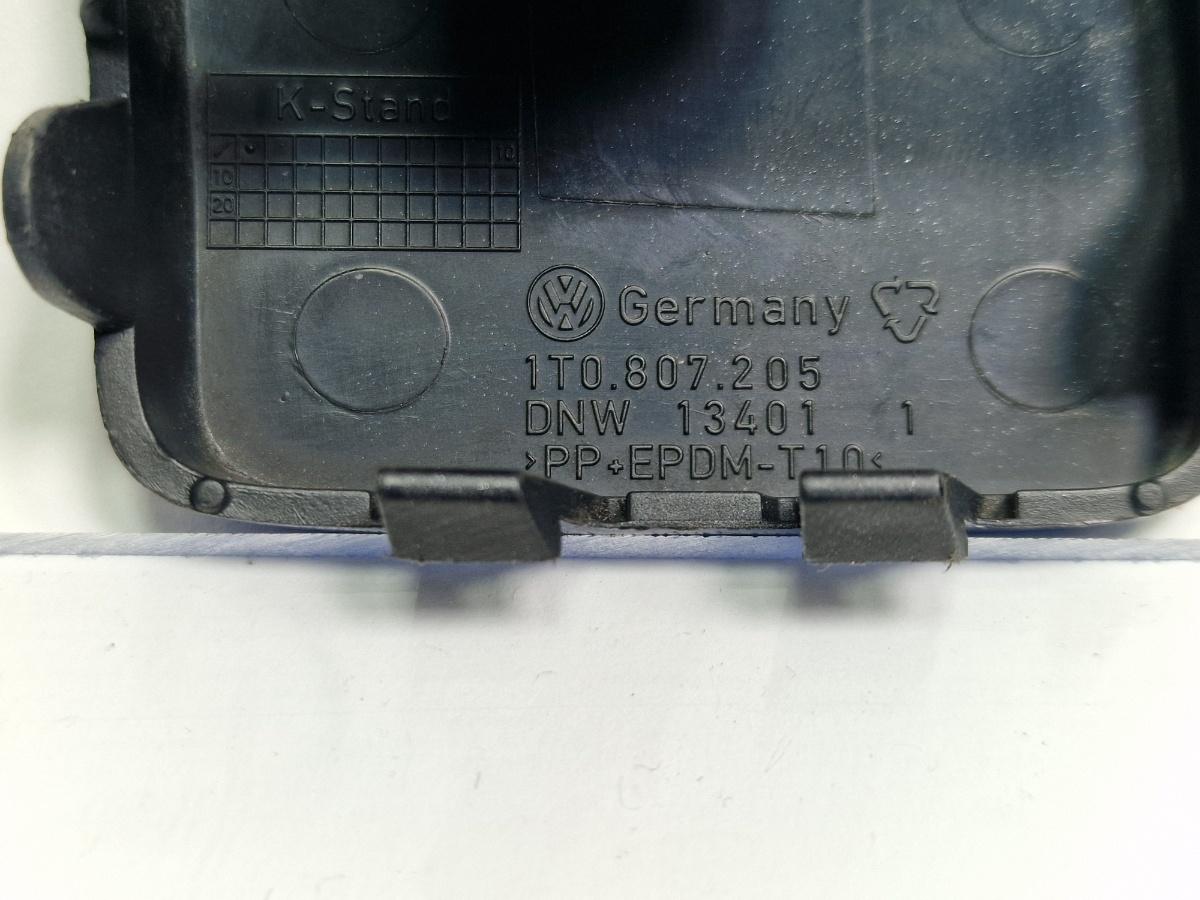 Capac carlig remorcare fata VOLKSWAGEN TOURAN 1T1, 1T2 2003 - 2010 gri 1T0807205