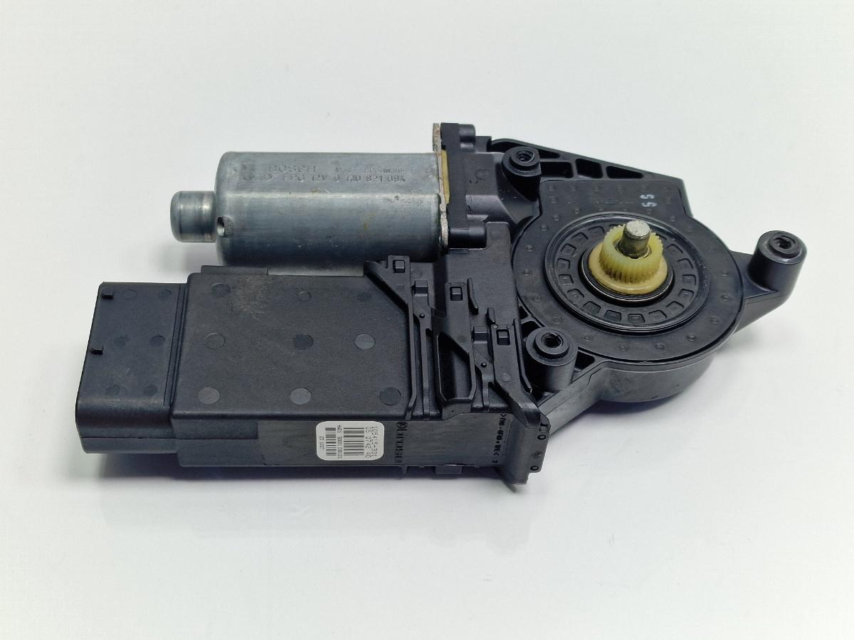 Motoraș macara geam VOLKSWAGEN PASSAT 3B3 2000 1.9 TDI AWX 96KW|130HP 2000