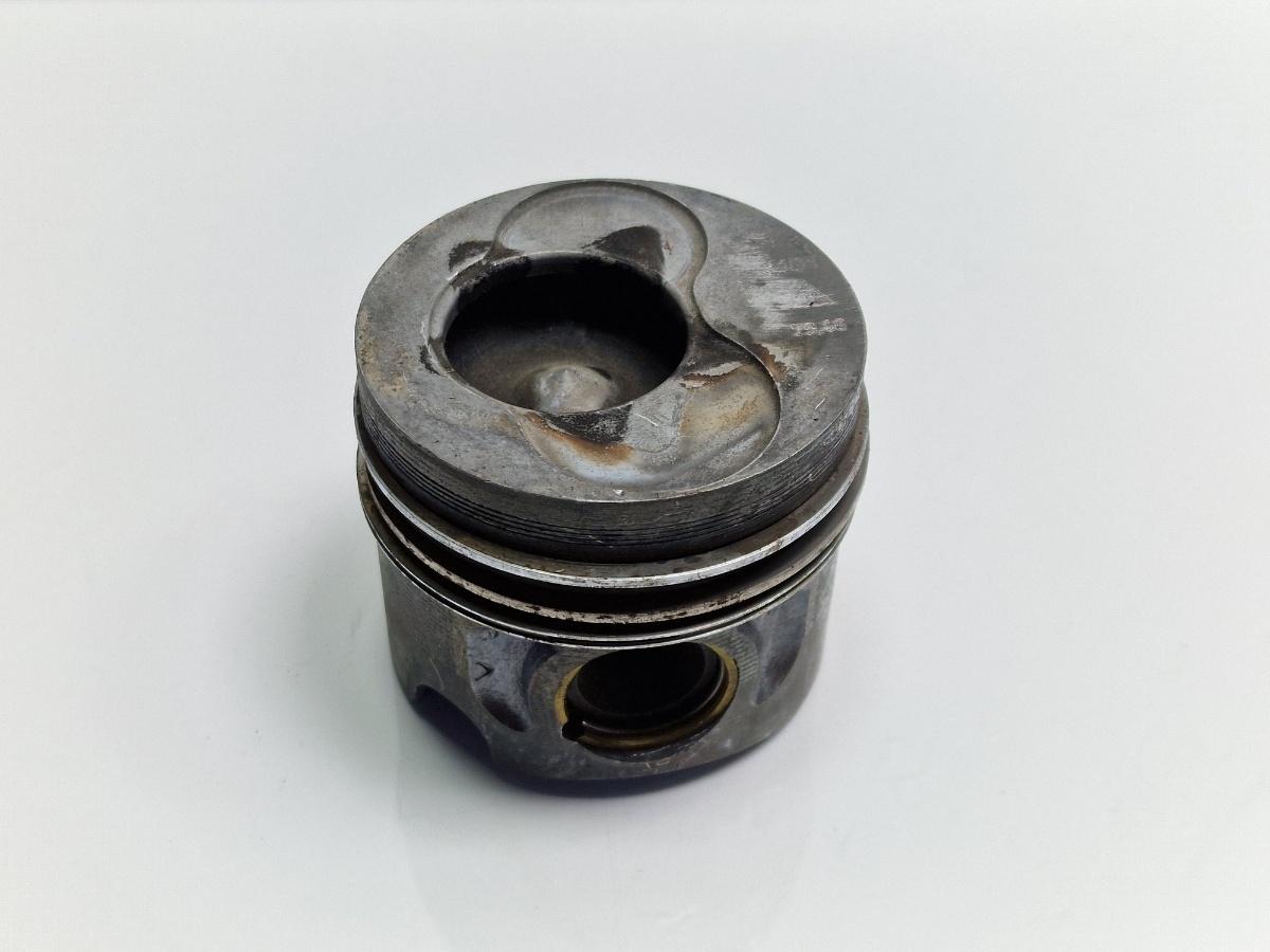 Piston cilindru 1/2 SEAT LEON II 1P1 2005 - 2013 1.9 TDI BKC, BLS, BXE 038107065LC
