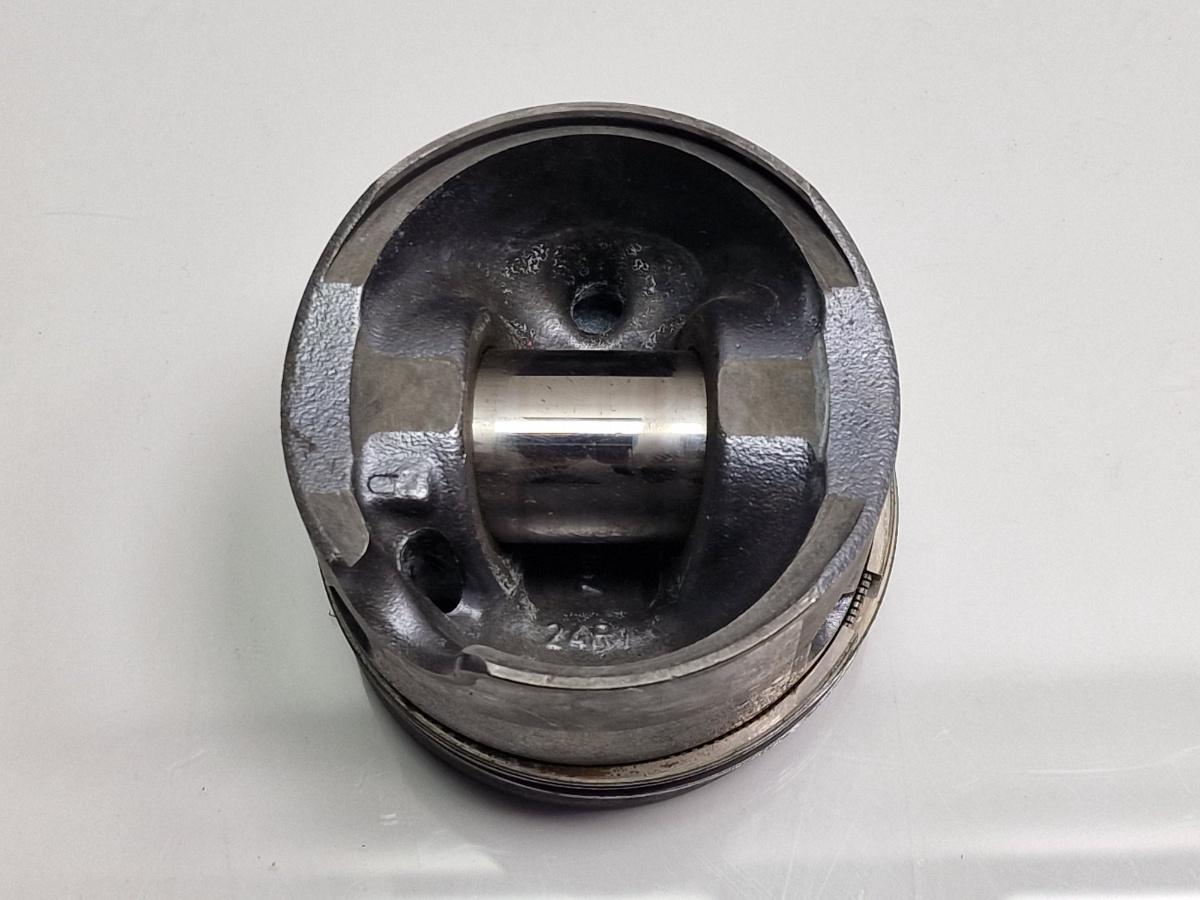 Piston cilindru 1/2 SEAT LEON II 1P1 2005 - 2013 1.9 TDI BKC, BLS, BXE 038107065LC