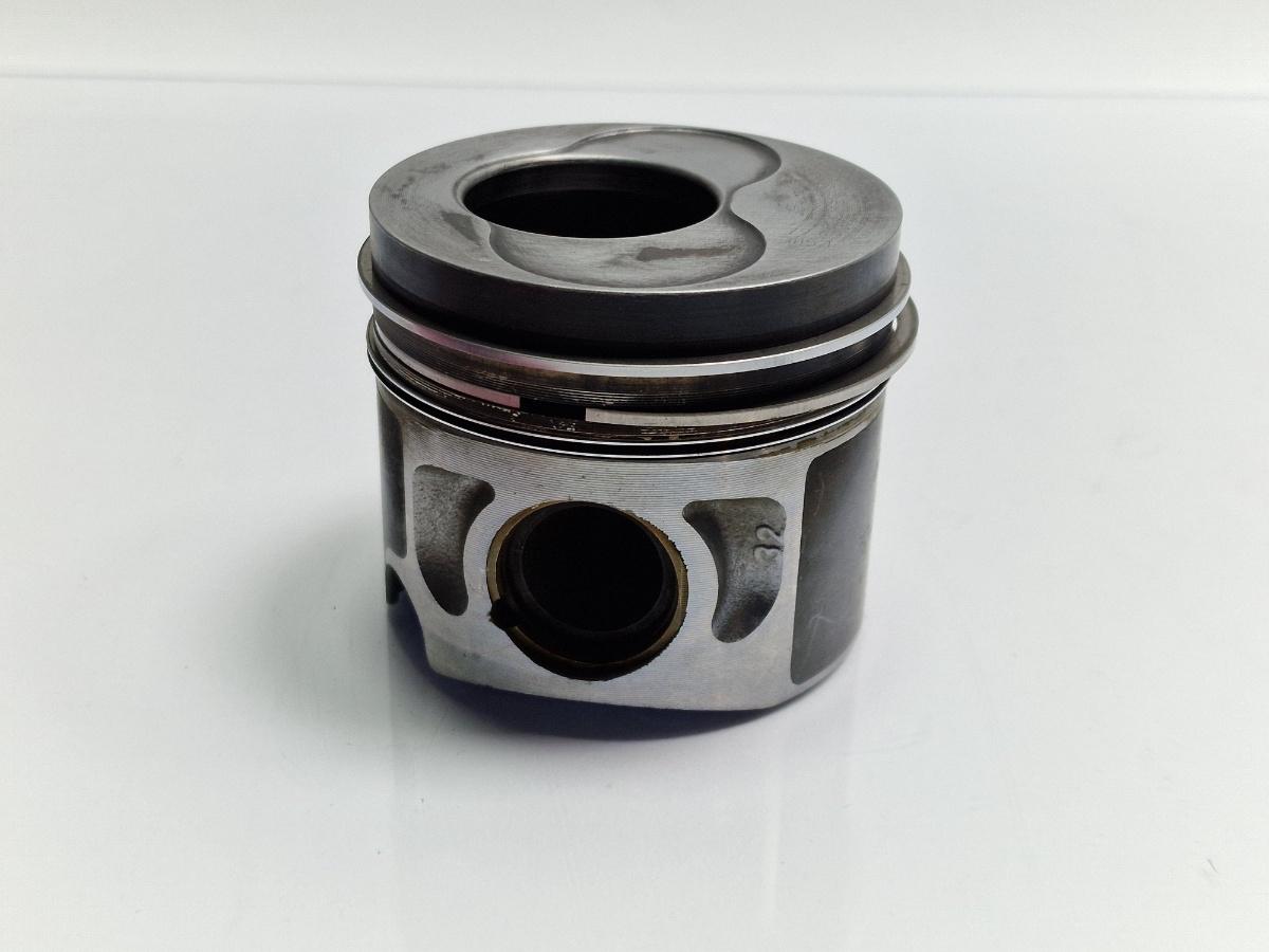 Piston cilindru 1/2 SEAT LEON II 1P1 2005 - 2013 1.9 TDI BKC, BLS, BXE 038107065LC