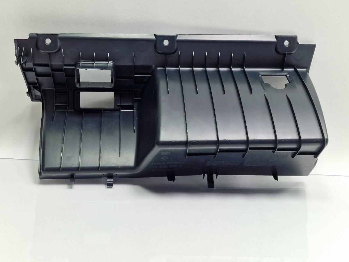 Ornament inferior torpedou panou bord VOLKSWAGEN CADDY IV Estate SAB, SAJ 2015 -> 2.0 TDI CUUD, DFSD 2K5858909B