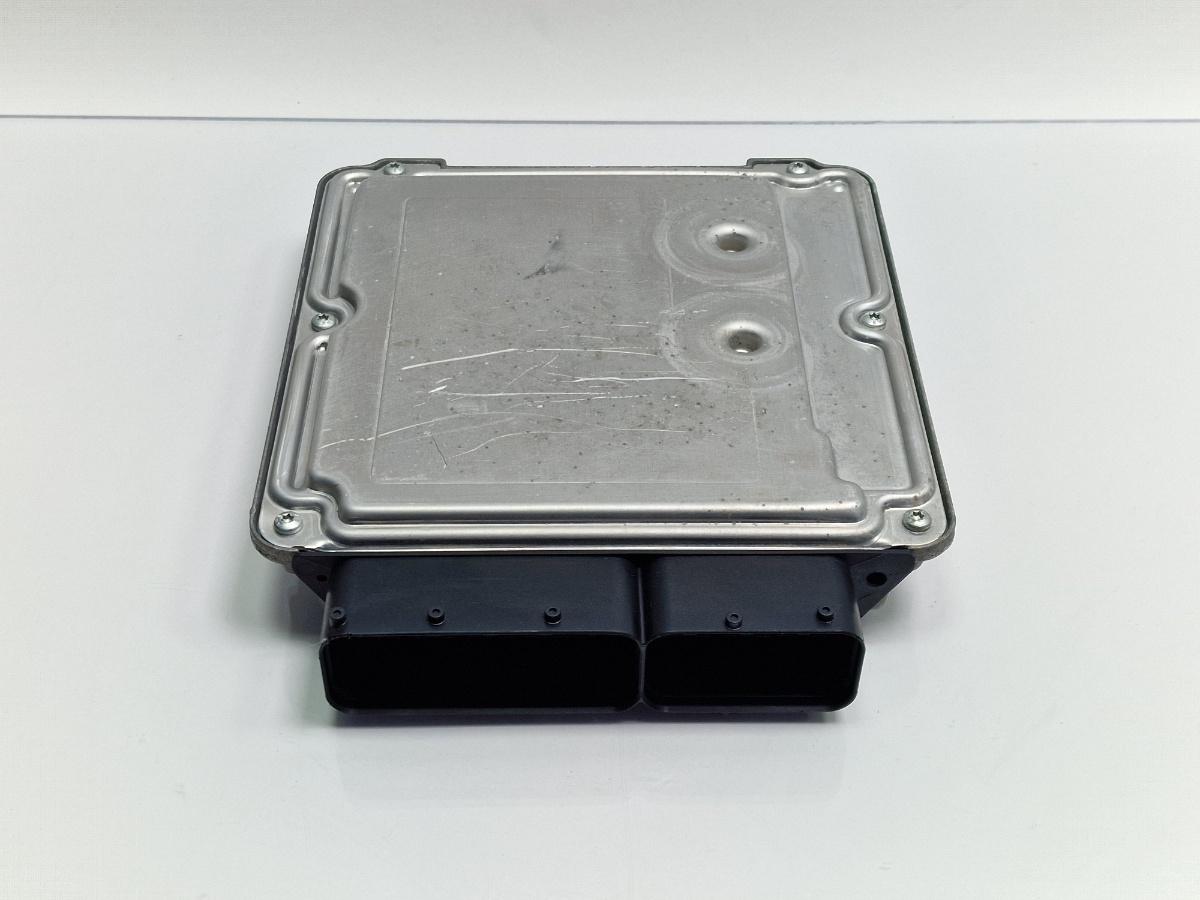 Calculator ECU motor VOLKSWAGEN TOURAN 1T1, 1T2 2003 - 2010 1.9 TDI BKC, BLS, BXE BOSCH 0 281 011 945 03G906016CD