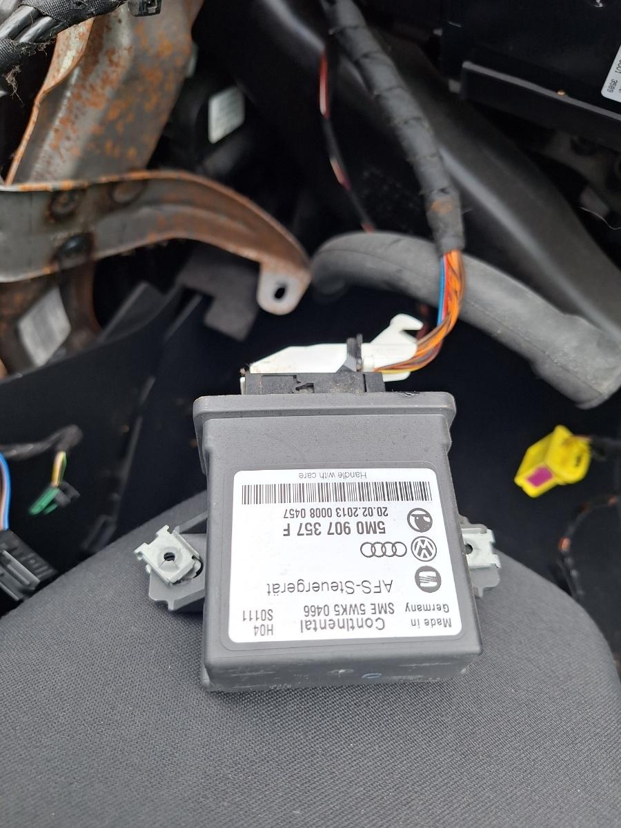 Modul/unitate de control xenon VOLKSWAGEN TIGUAN 5N_ 2007 -> 2.0 TDI CBAB, CFFB 5M0907357F