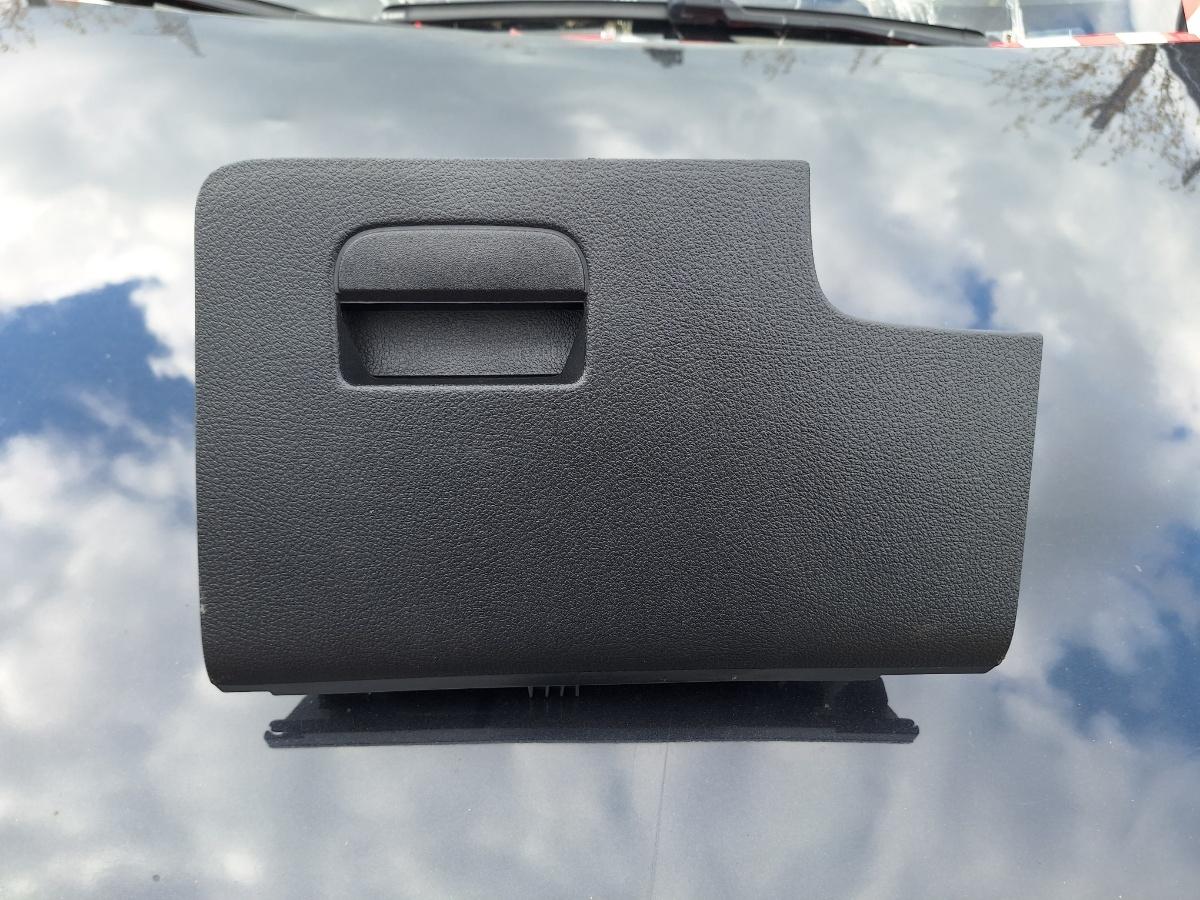 Compartiment/spatiu de depozitare panou de bord stanga VOLKSWAGEN TIGUAN 5N_ 2007 -> 2.0 TDI CBAB, CFFB 5M1858719E