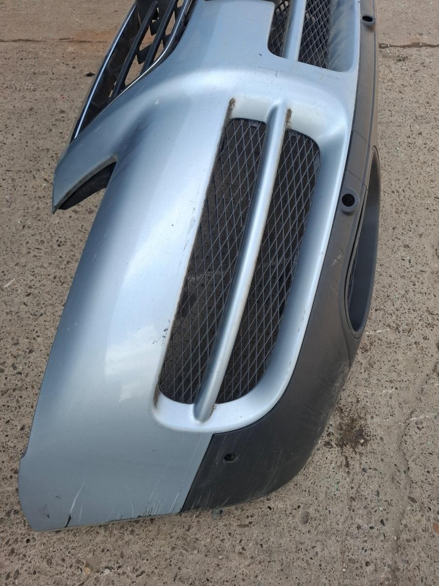 Bara fata completa cu gauri de senzori VOLKSWAGEN TOUAREG 7LA, 7L6, 7L7 2002 - 2006 2.5 R5 TDI BAC, BPE