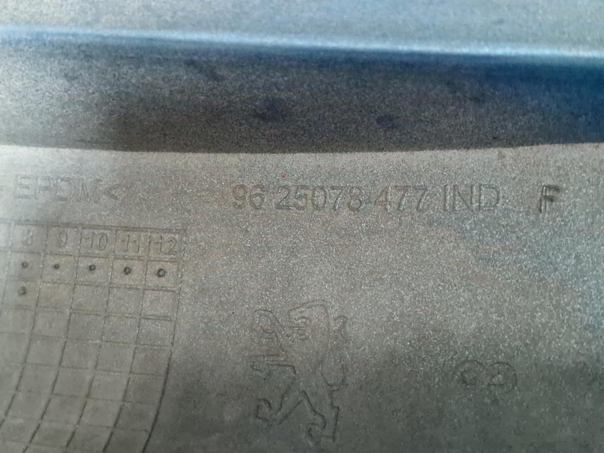 Bara fata PEUGEOT 206 Hatchback 2A/C 1998 -> albastru 9625078477