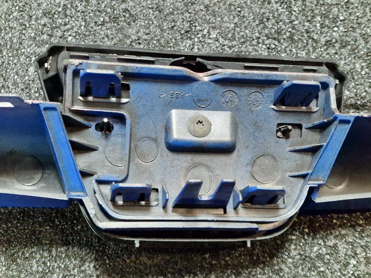 Masca bara cu emblema fata PEUGEOT 206 Hatchback 2A/C 1998 -> albastru 7804H4