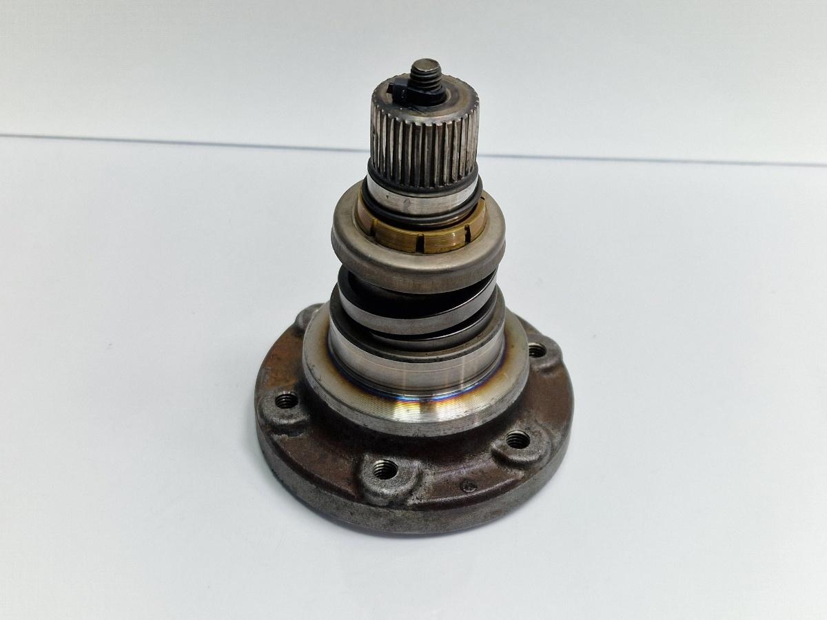 Flansa cutie de viteze SKODA OCTAVIA 1U2 1996 - 2010 1.4 16V AXP, BCA 02K409355
