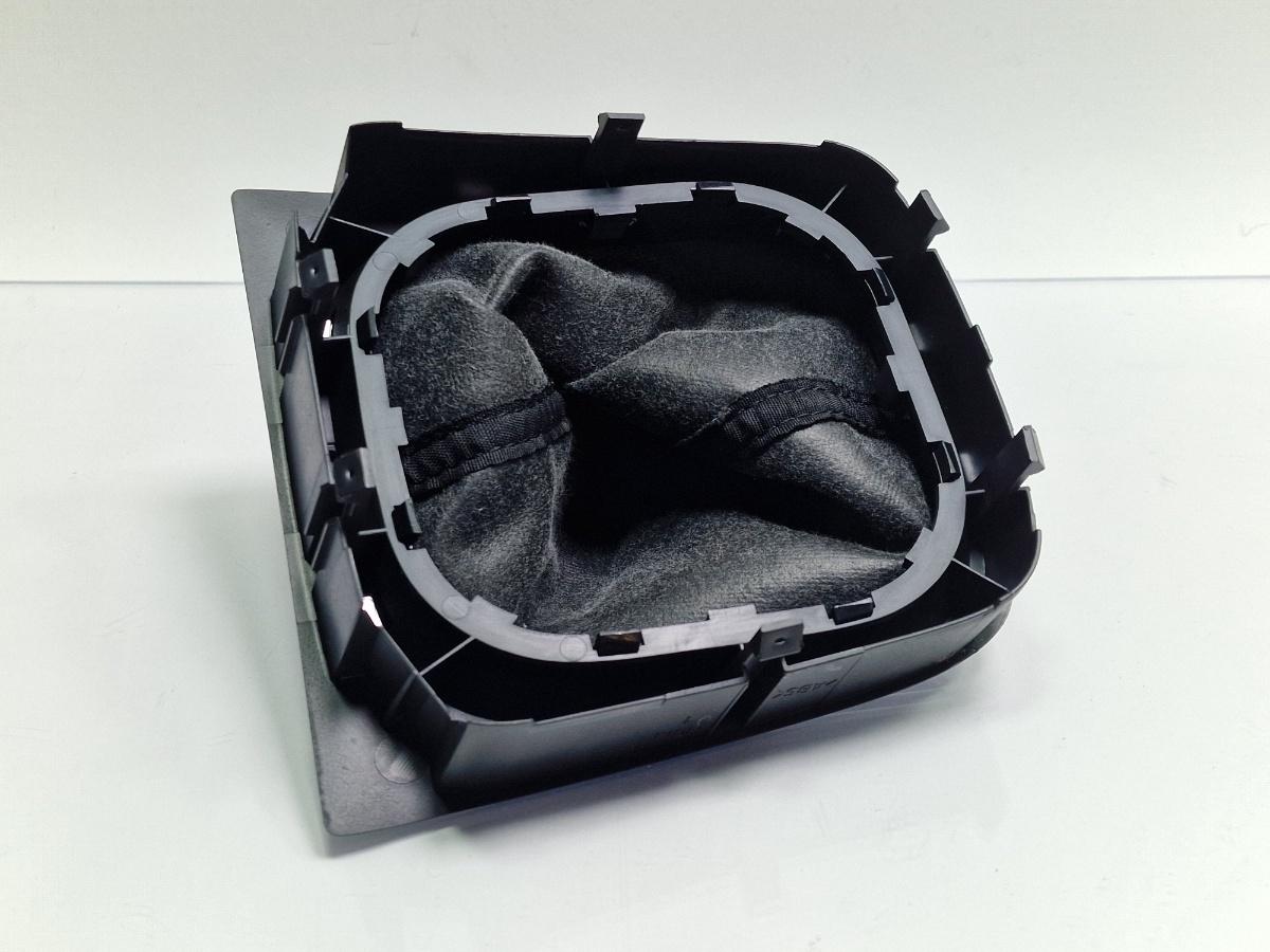 Nuca schimbator de viteze 6+1 VOLKSWAGEN JETTA IV 162, 163, AV3, AV2 2009 -> 1.2 TSI CBZB 5K0711113P