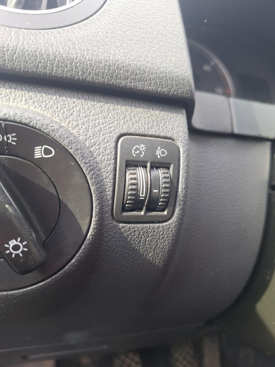 Comutator reglaj nivel faruri VOLKSWAGEN GOLF PLUS 5M1, 521 2004 - 2013 2.0 TDI BMM