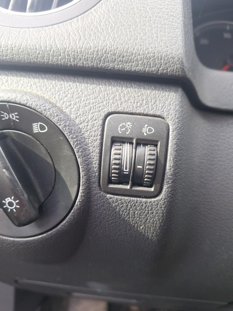 Comutator reglaj nivel faruri VOLKSWAGEN GOLF PLUS 5M1, 521 2004 - 2013 2.0 TDI BMM