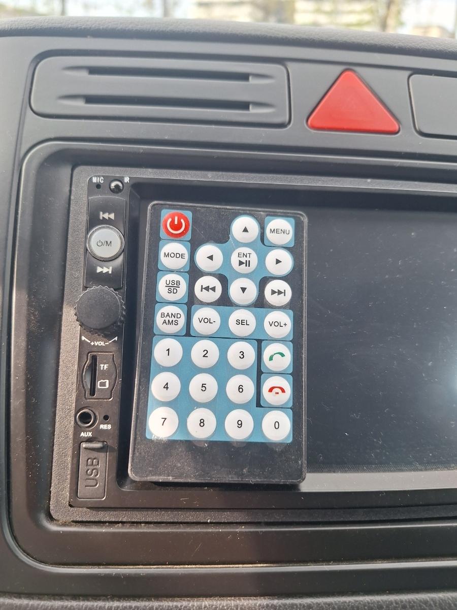 Player CD/DVD sistem de navigatie VOLKSWAGEN GOLF PLUS 5M1, 521 2004 - 2013 2.0 TDI BMM