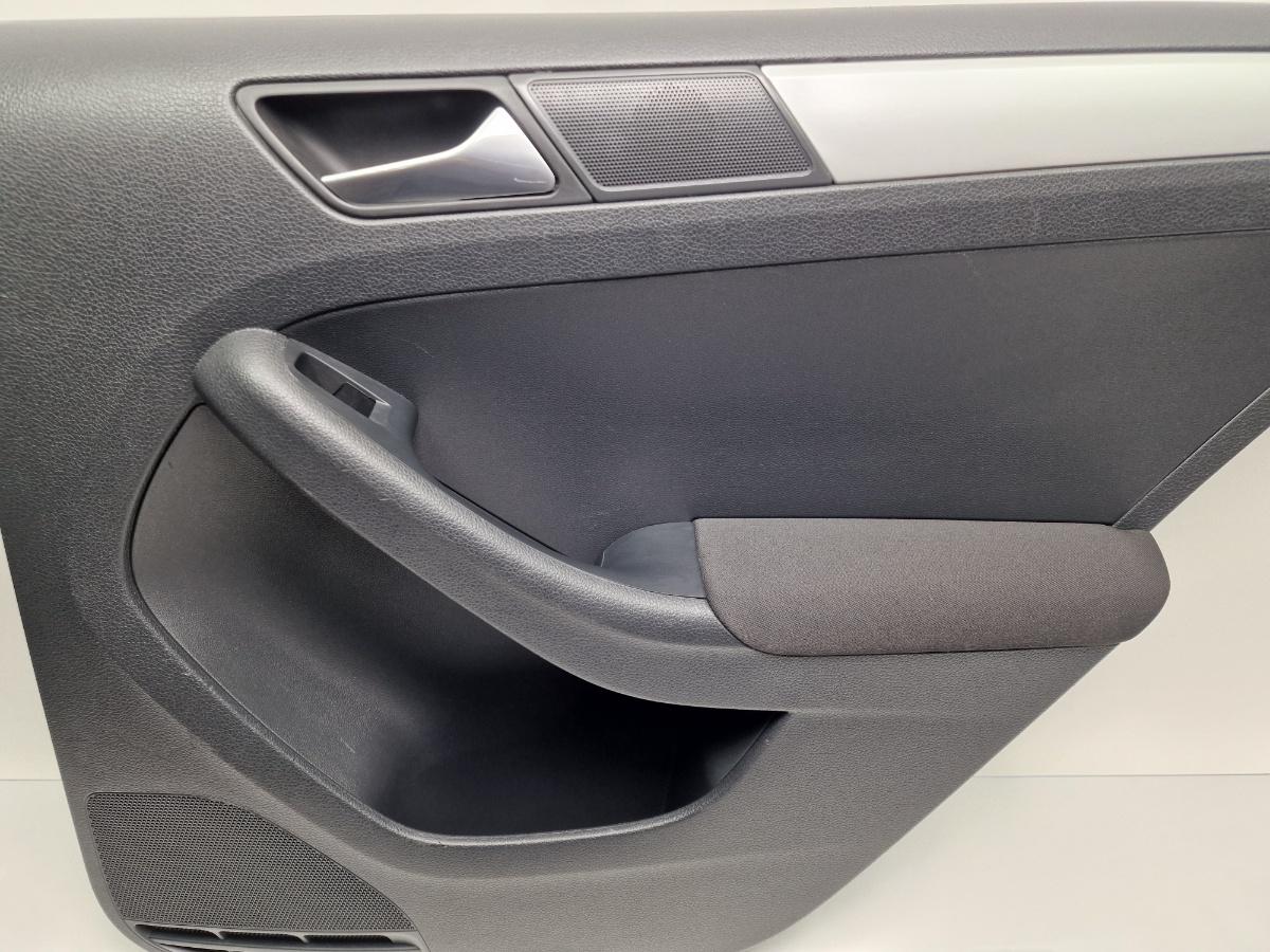 Panou usa dreapta spate VOLKSWAGEN JETTA IV 162, 163, AV3, AV2 2009 -> 1.2 TSI CBZB 5C6867212A