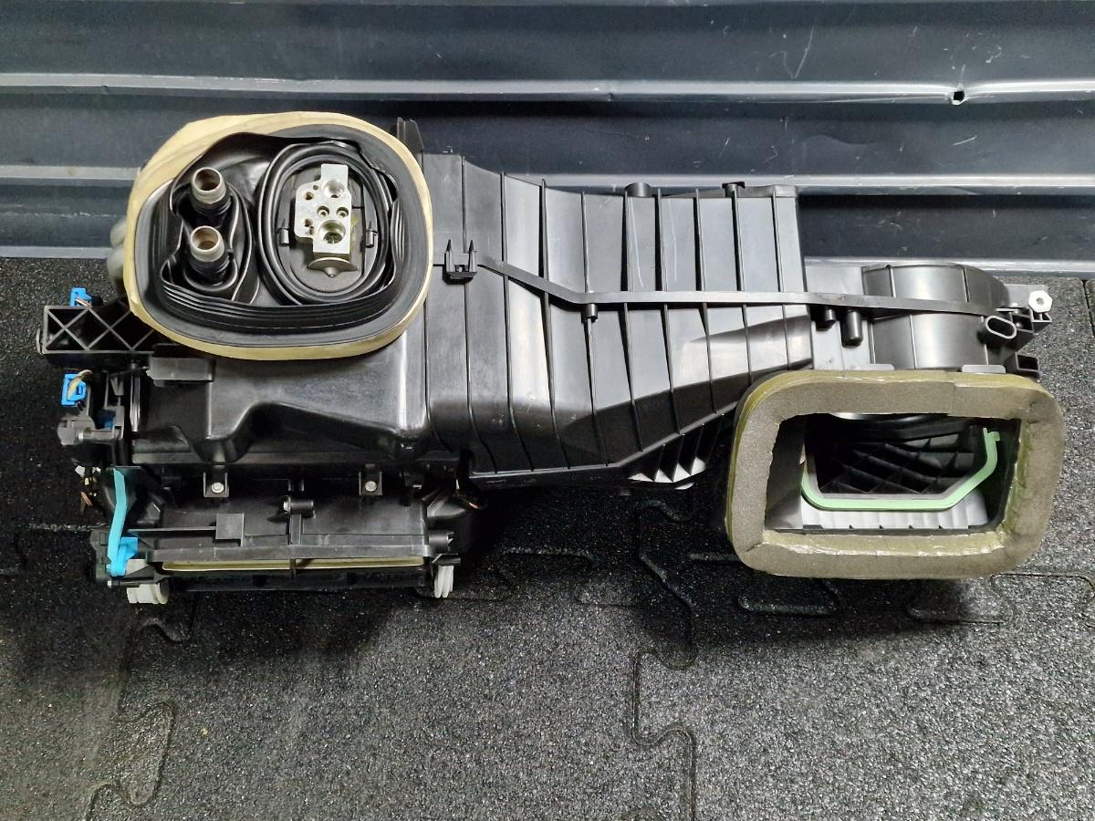 Aeroterma completa VOLKSWAGEN JETTA IV 162, 163, AV3, AV2 2009 -> 1.2 TSI CBZB 5C1820003BM
