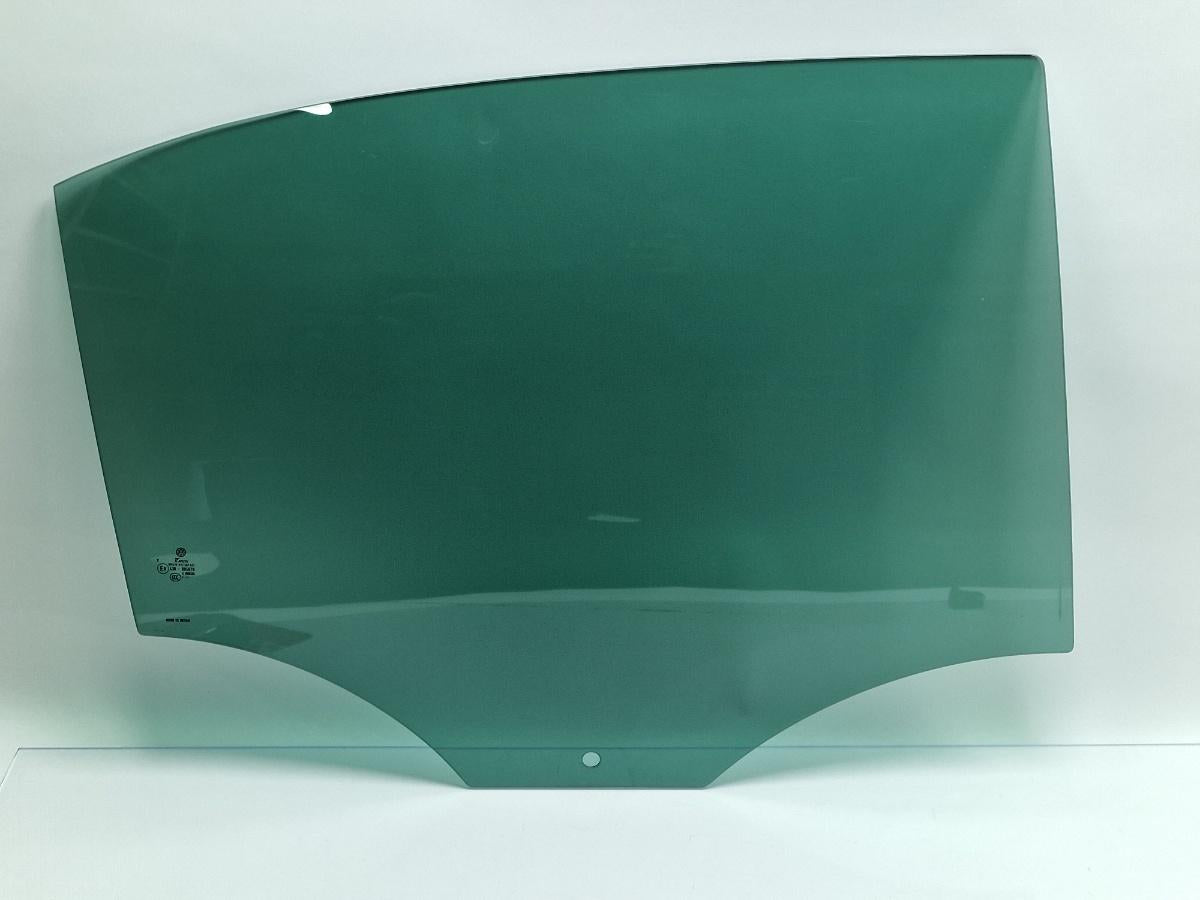 Geam usa dreapta spate VOLKSWAGEN JETTA IV 162, 163, AV3, AV2 2009 -> 1.2 TSI CBZB Vitro 43R-004670 5C6845026A