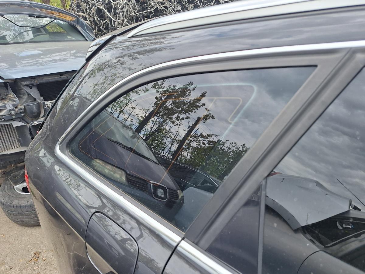 Geam lateral spate dreapta AUDI A4 IV Avant 8K5, B8 2007 - 2015 2.0 TDI CAGA, CJCA, CMEA, CMFA