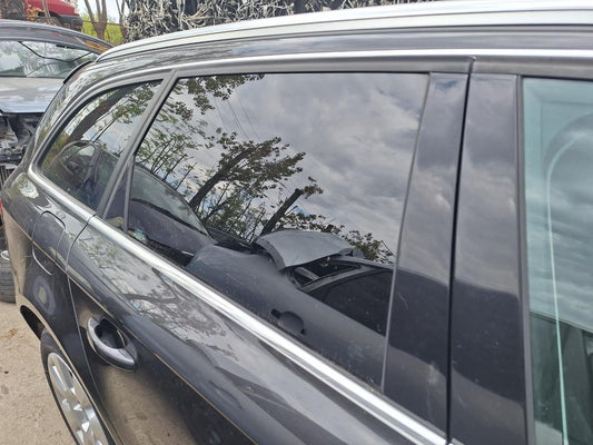 Geam portiera spate dreapta AUDI A4 IV Avant 8K5, B8 2007 - 2015 2.0 TDI CAGA, CJCA, CMEA, CMFA