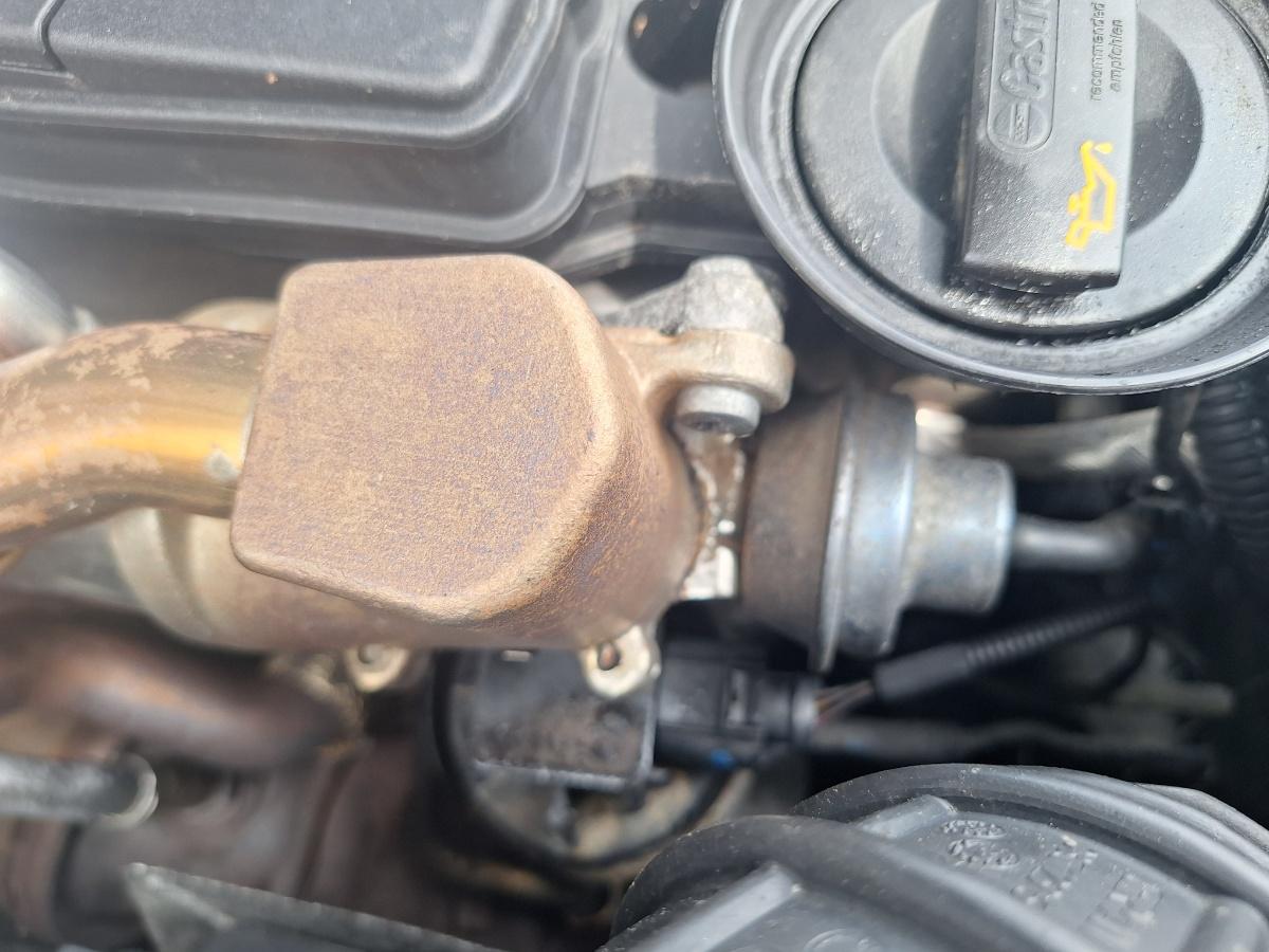 Racitor gaze AUDI A4 IV Avant 8K5, B8 2007 - 2015 2.0 TDI CAGA, CJCA, CMEA, CMFA