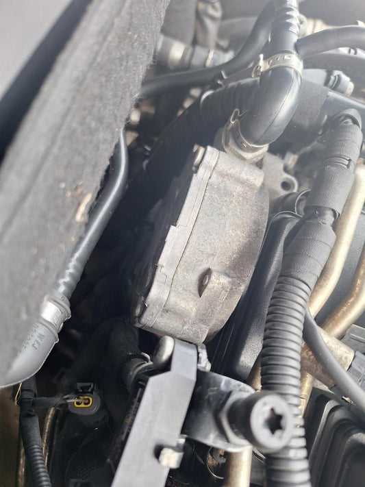 Pompa de vacuum AUDI A4 IV Avant 8K5, B8 2007 - 2015 2.0 TDI CAGA, CJCA, CMEA, CMFA