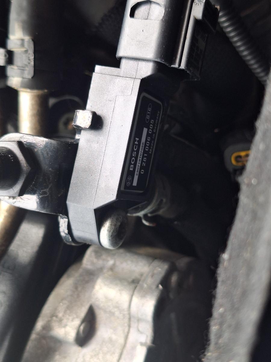 Senzor de presiune gaze de eșapament AUDI A4 IV Avant 8K5, B8 2010 2.0 TDI CAGA 105KW|143HP 2010