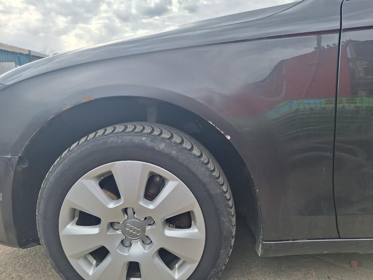 Aripa fata stanga AUDI A4 IV Avant 8K5, B8 2007 - 2015 2.0 TDI CAGA, CJCA, CMEA, CMFA