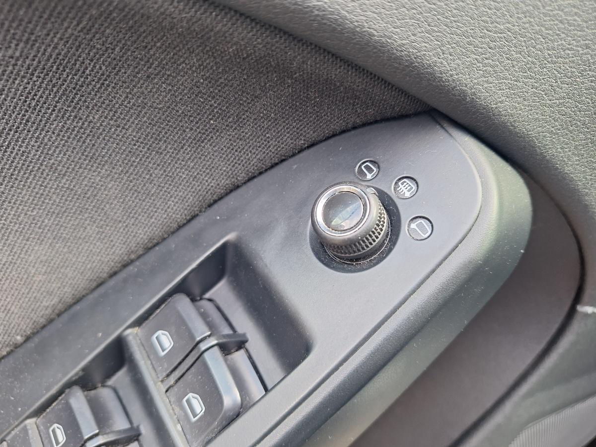 Buton reglaj oglindă laterală AUDI A4 IV Avant 8K5, B8 2010 2.0 TDI CAGA 105KW|143HP 2010