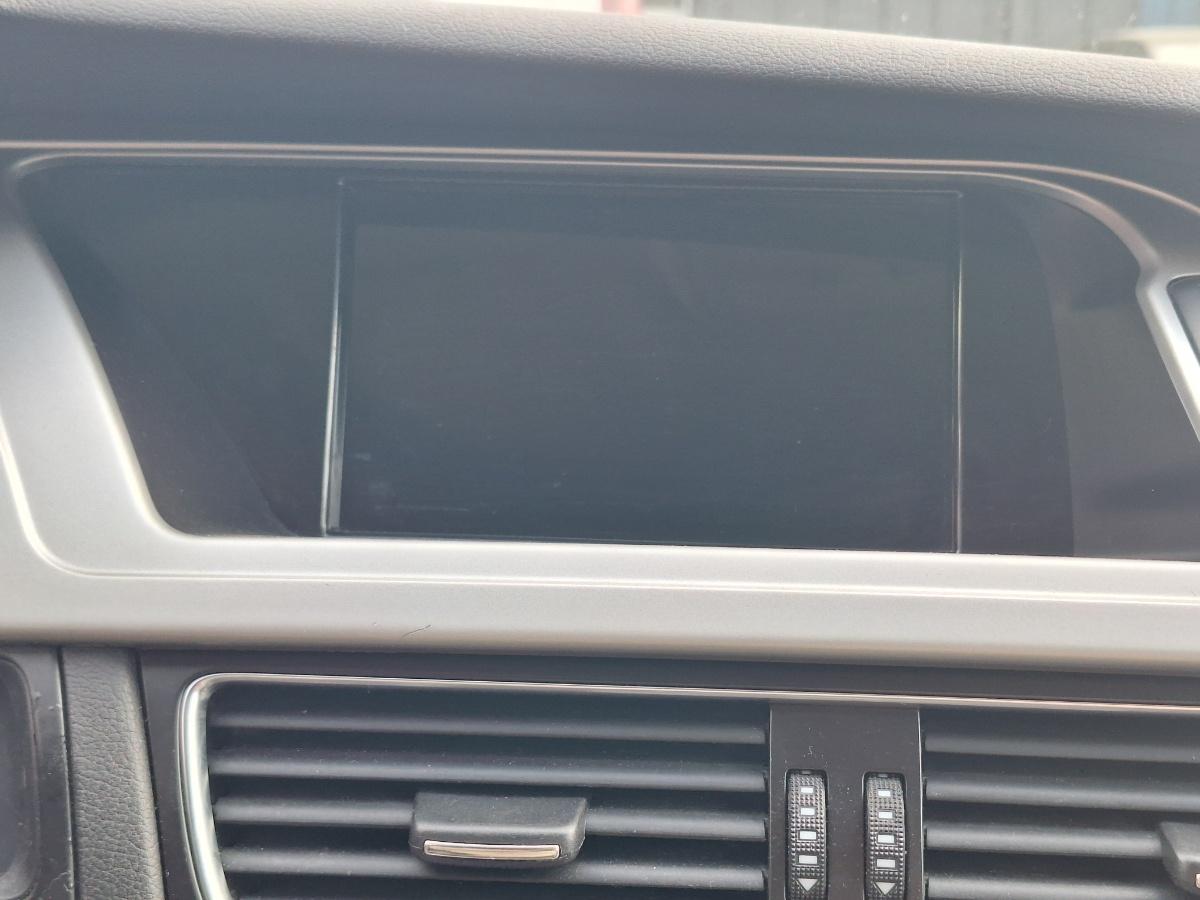 Display Navigatie / Bord AUDI A4 IV Avant 8K5, B8 2007 - 2015 2.0 TDI CAGA, CJCA, CMEA, CMFA 4F0919604