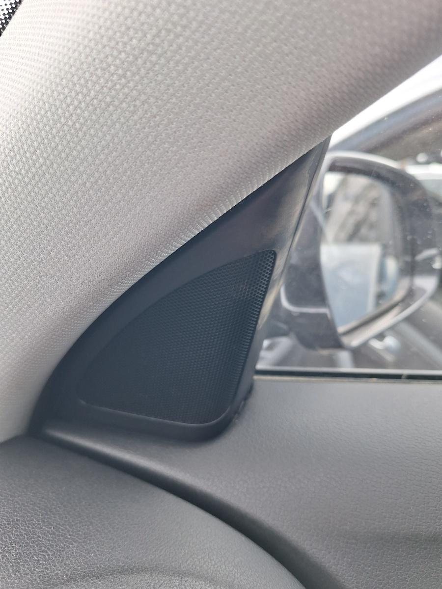 Difuzor de inalta frecventa portiera fata dreapta AUDI A4 IV Avant 8K5, B8 2007 - 2015 2.0 TDI CAGA, CJCA, CMEA, CMFA