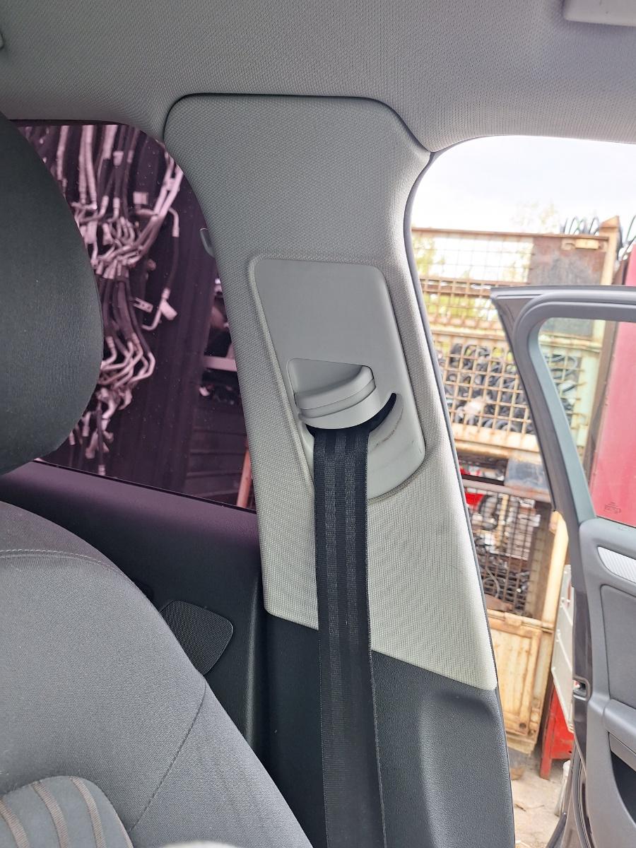 Ornament stalp (B) (superior) stanga AUDI A4 IV Avant 8K5, B8 2007 - 2015 2.0 TDI CAGA, CJCA, CMEA, CMFA
