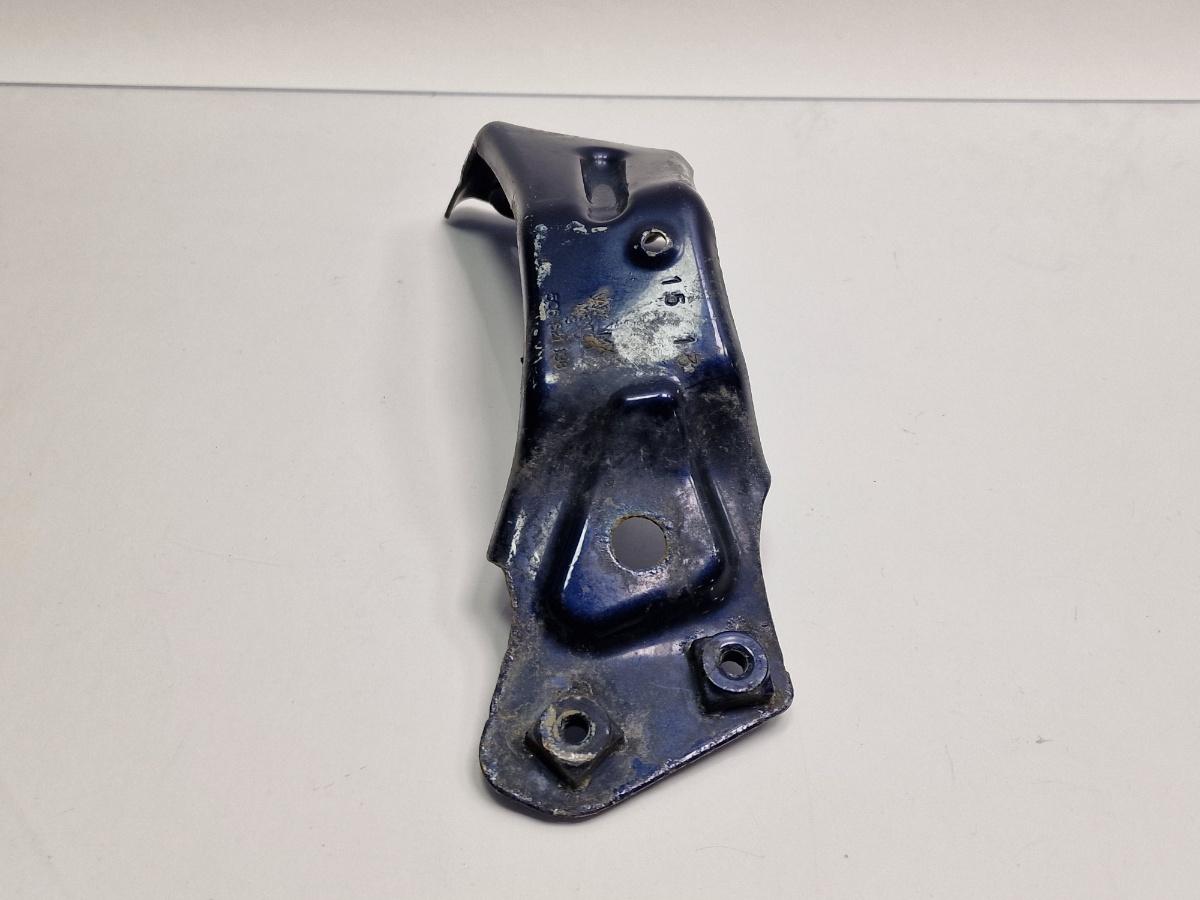 Suport aripa dreapta fata VOLKSWAGEN JETTA IV 162, 163, AV3, AV2 2009 -> 1.2 TSI CBZB 5C6821138