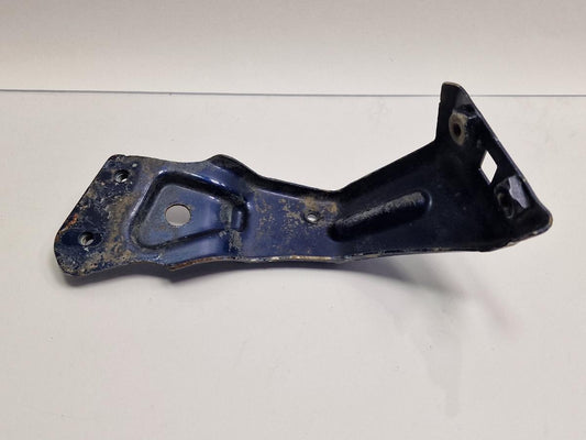Suport aripa dreapta fata VOLKSWAGEN JETTA IV 162, 163, AV3, AV2 2009 -> 1.2 TSI CBZB 5C6821138