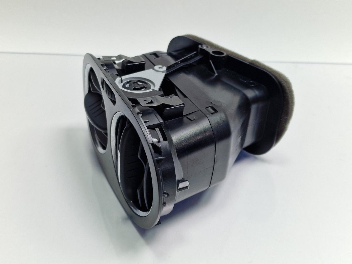 Grila ventilatie laterala panou bord stanga VOLKSWAGEN TIGUAN 5N_ 2007 -> 2.0 TDI 4motion CBAB, CFFB, CLJA 5M0819709