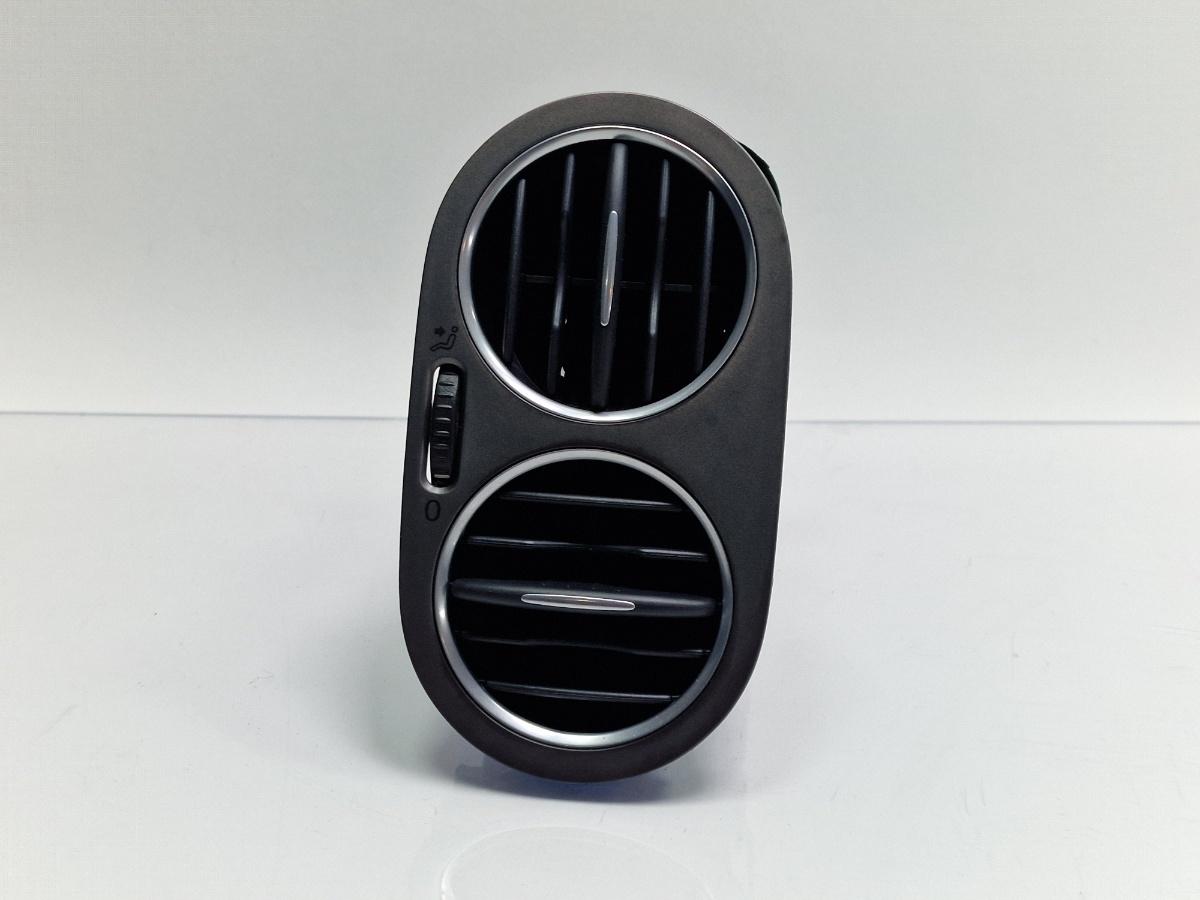 Grila ventilatie laterala panou bord dreapta VOLKSWAGEN TIGUAN 5N_ 2007 -> 2.0 TDI 4motion CBAB, CFFB, CLJA 5N0819704A