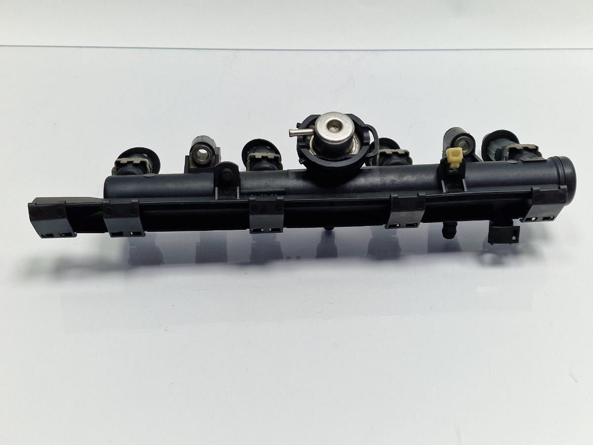 Rampa cu injectoare VOLKSWAGEN LUPO 6X1, 6E1 1998 - 2005 1.0 1.0 1.0 AER, ALD, ALL, ANV, AUC BOSCH 0280151071 030133319AA