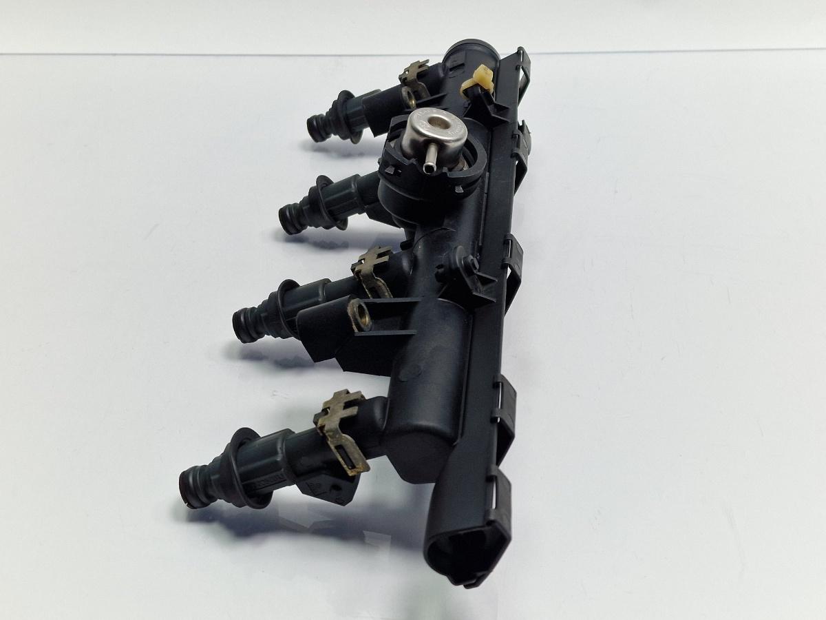 Rampa cu injectoare VOLKSWAGEN LUPO 6X1, 6E1 1998 - 2005 1.0 1.0 1.0 AER, ALD, ALL, ANV, AUC BOSCH 0280151071 030133319AA