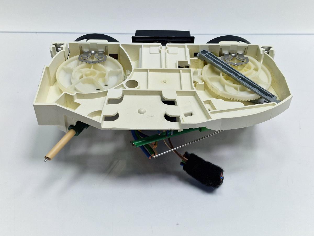 Panou clima VOLKSWAGEN LUPO 6X1, 6E1 1998 - 2005 1.0 1.0 1.0 AER, ALD, ALL, ANV, AUC 1J0819045F