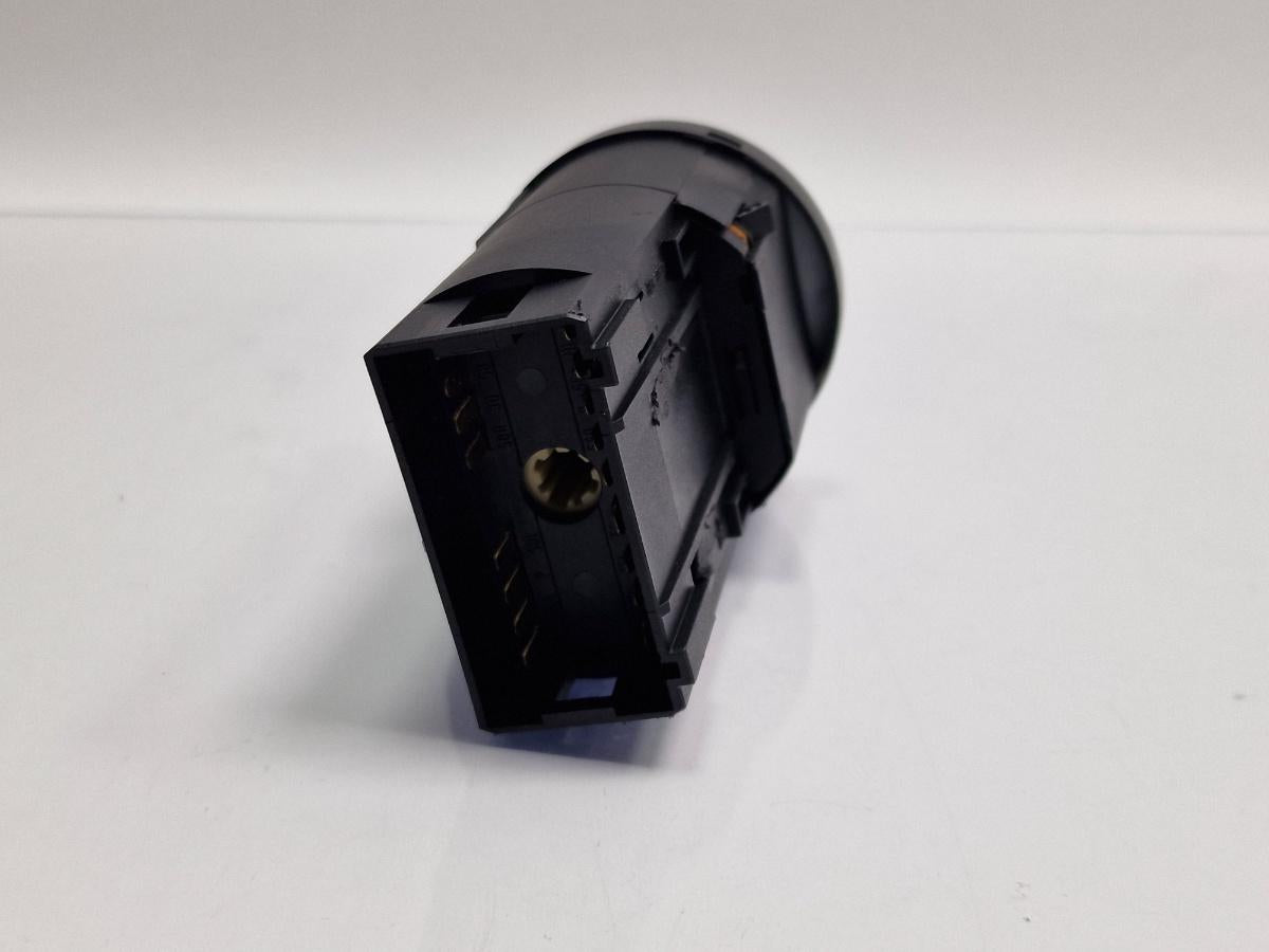 Bloc lumini VOLKSWAGEN LUPO 6X1, 6E1 1998 - 2005 1.0 1.0 1.0 AER, ALD, ALL, ANV, AUC 1C0941531