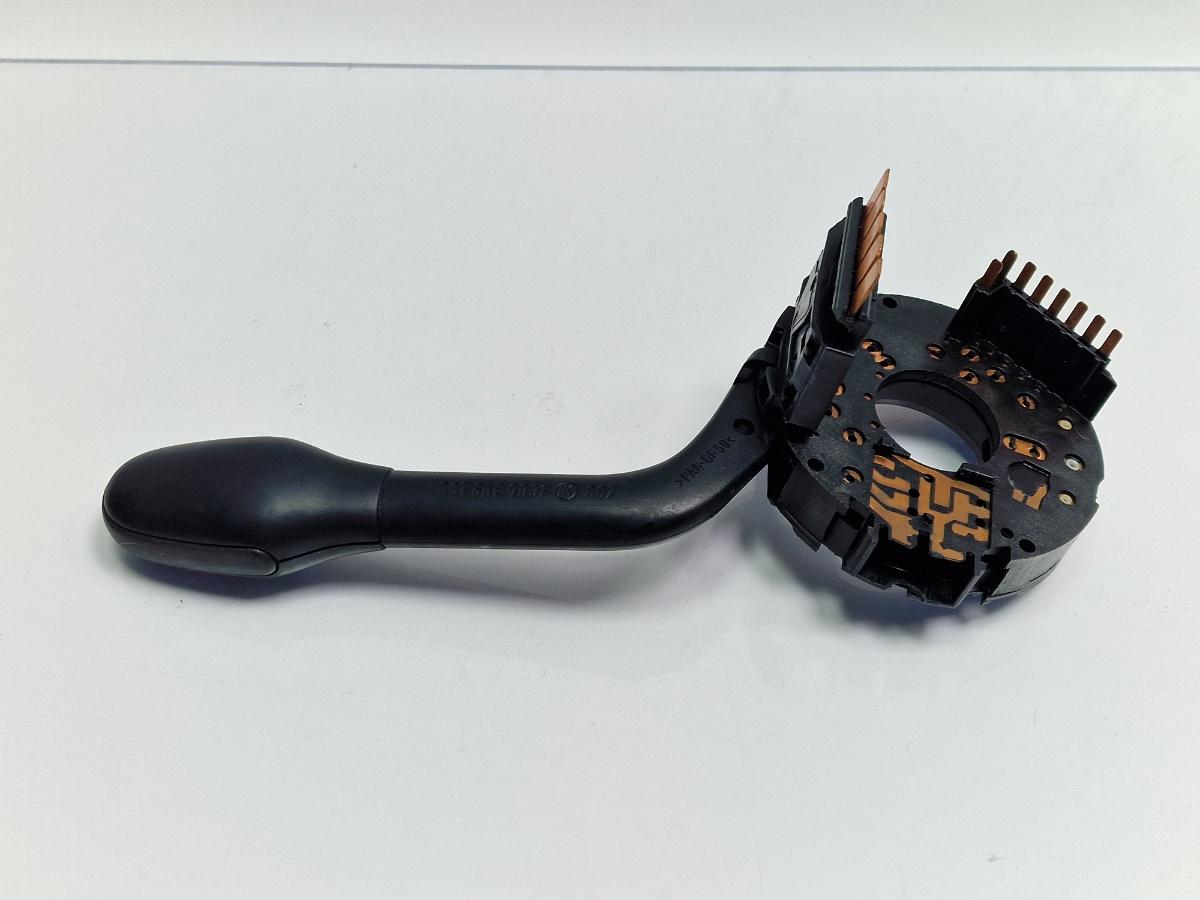 Maneta semnalizare VOLKSWAGEN LUPO 6X1, 6E1 1998 - 2005 1.0 1.0 1.0 AER, ALD, ALL, ANV, AUC 6N0953513
