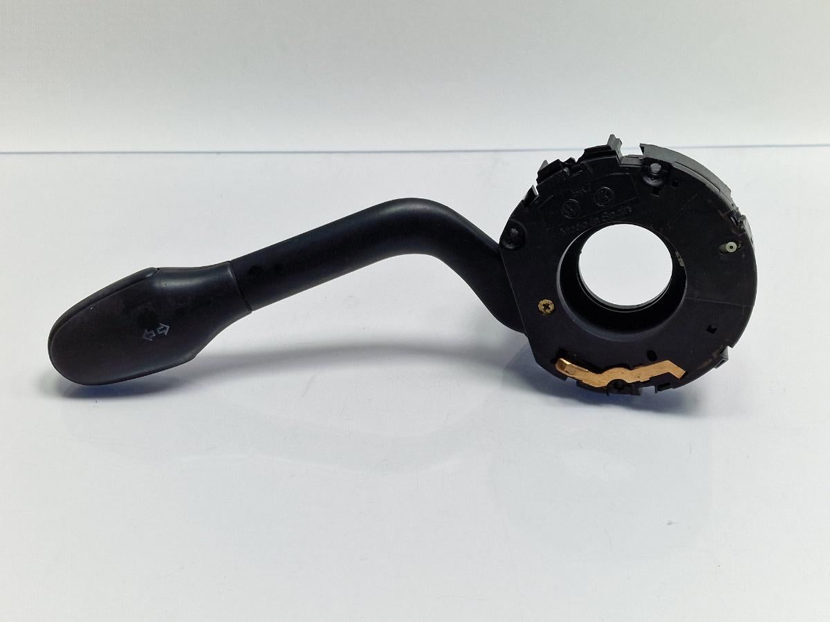 Maneta semnalizare VOLKSWAGEN LUPO 6X1, 6E1 1998 - 2005 1.0 1.0 1.0 AER, ALD, ALL, ANV, AUC 6N0953513