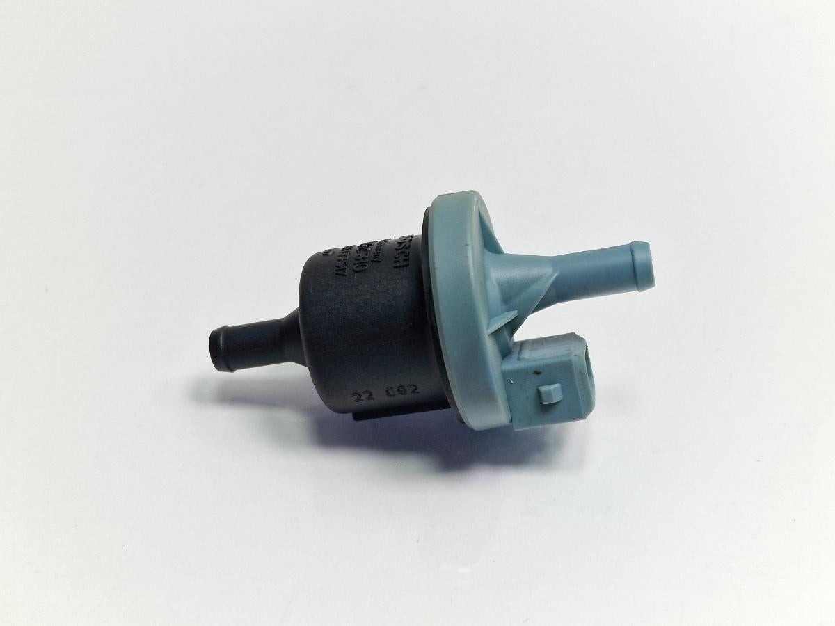 Supapa presiune combustibil VOLKSWAGEN LUPO 6X1, 6E1 1998 - 2005 1.0 1.0 1.0 AER, ALD, ALL, ANV, AUC BOSCH 0280142310 051133517