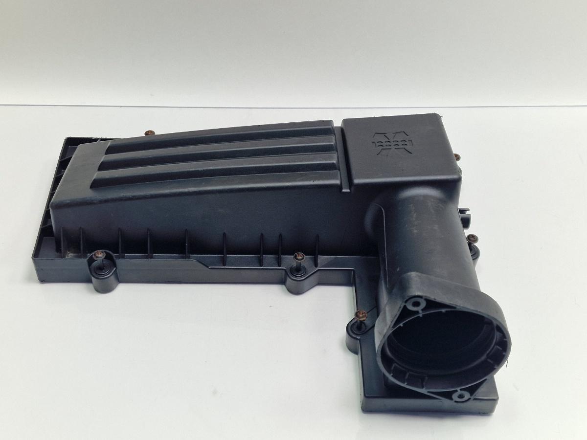 Capac carcasa filtru aer VOLKSWAGEN GOLF VAN VI Variant AJ5 2009 - 2014 1.6 1.6 TDi BlueMotion CAYC 3C0129607BD