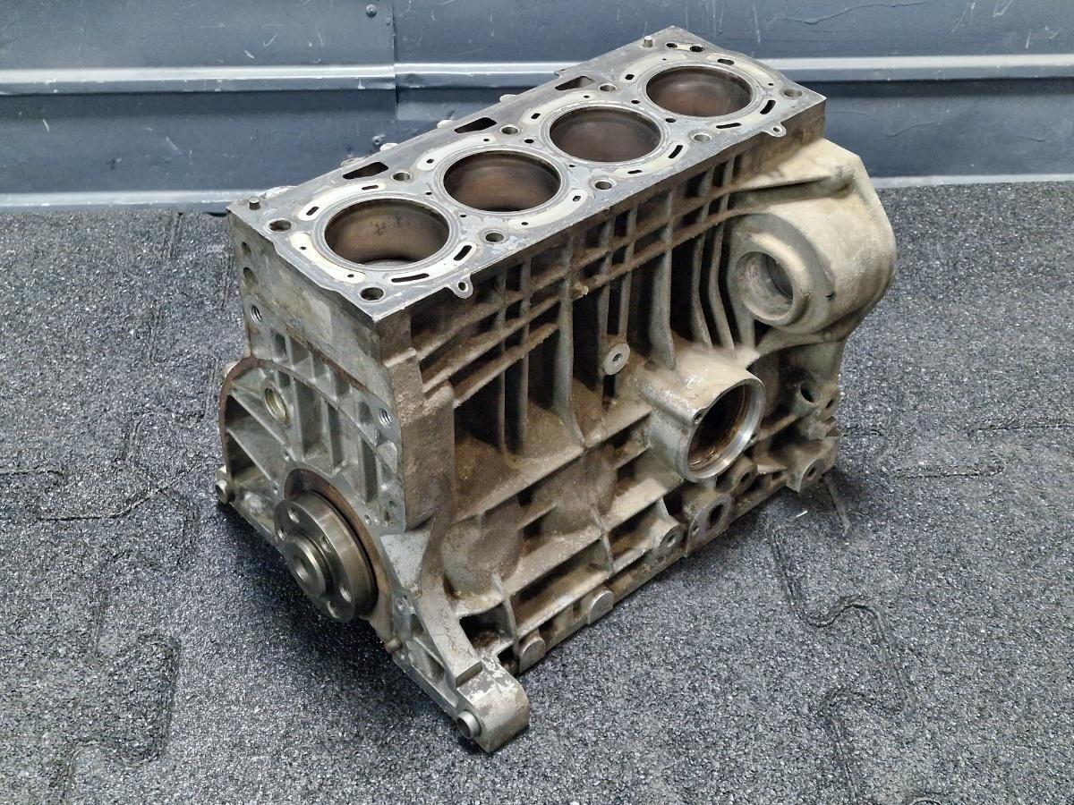 Bloc motor ambielat VOLKSWAGEN LUPO 6X1, 6E1 1998 - 2005 1.0 1.0 1.0 AER, ALD, ALL, ANV, AUC 030103019H