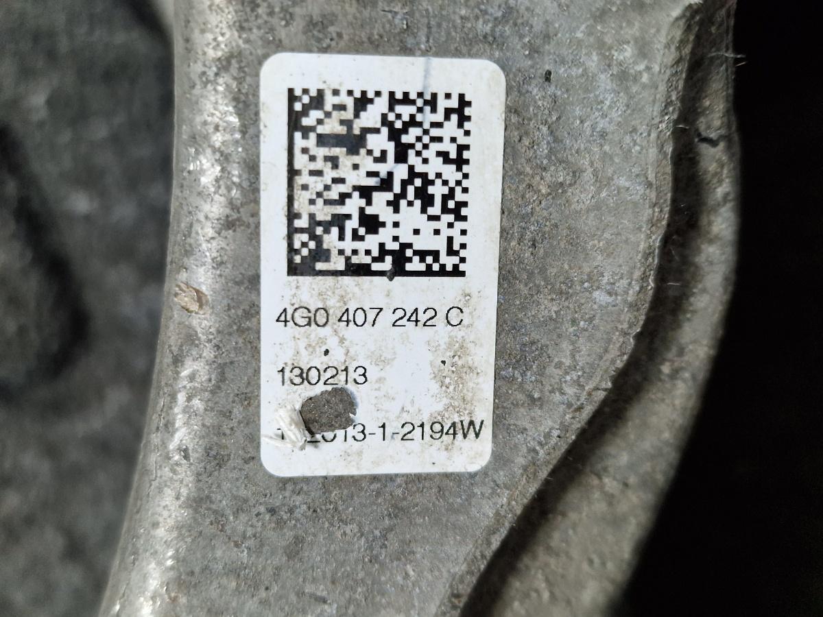 Fuzeta dreapta fata AUDI A4 IV 8K2, B8 2011 - 2015 2.0 TDI CAGB, CJCB, CSUB 4G0407242C