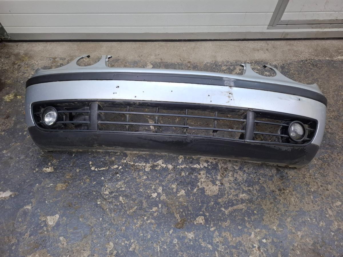 Bara fata completa cu proiectoare VOLKSWAGEN POLO 9N_ 2001 - 2005 , GRI LA7W