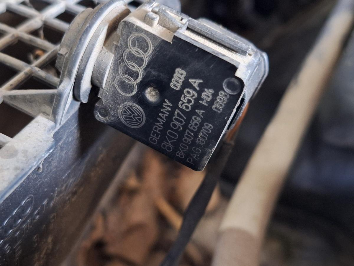 Senzor de calitate aer AUDI A4 IV Avant 8K5, B8 2007 - 2015 2.0 TDI CAGA, CJCA, CMEA, CMFA 8K0907659A
