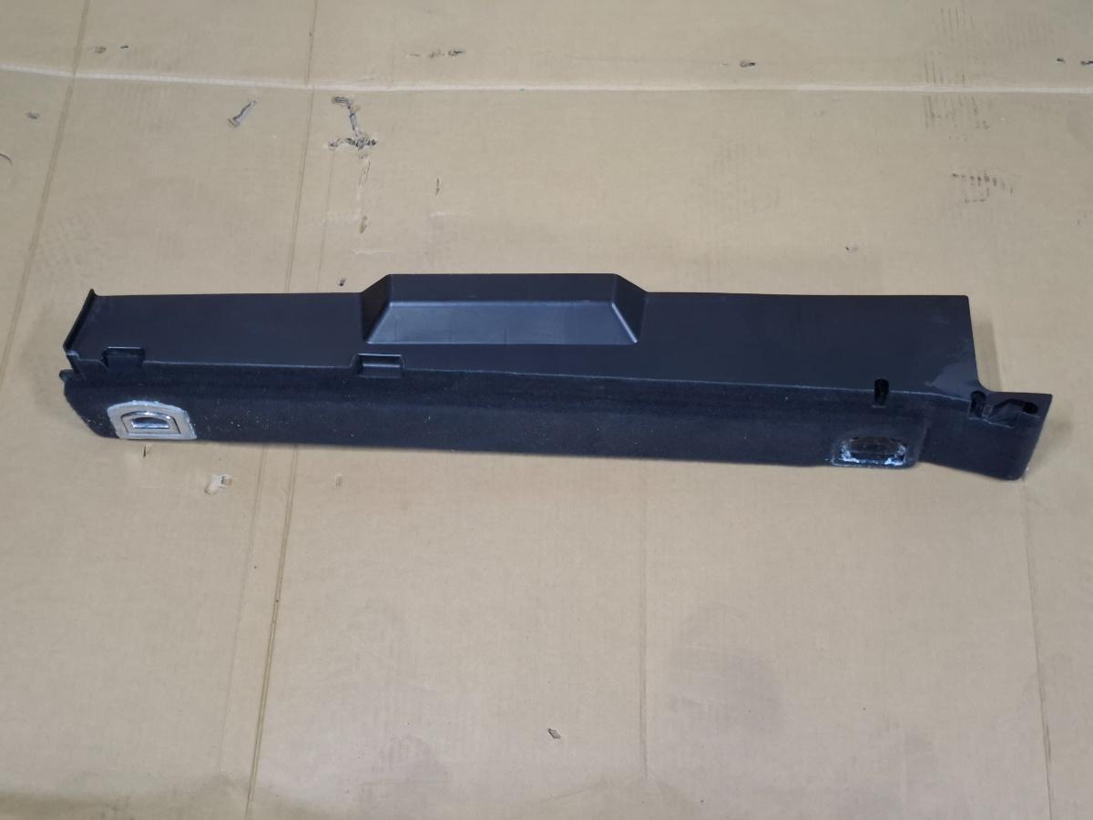 Alte ornamente portbagaj AUDI Q5 8RB 2008 -> 2.0 TDI quattro CAHA, CGLB, CMGA 8R0861828